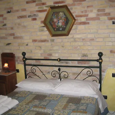 Agriturismo La Collinetta * Brecciarola