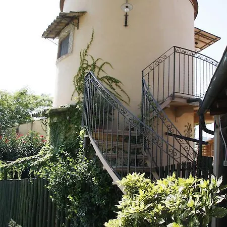مزرعة للإقامة Agriturismo La Collinetta